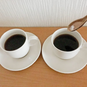 試してみた コーヒーに 塩 果たしてその味は お茶に珈琲 時々おやつ